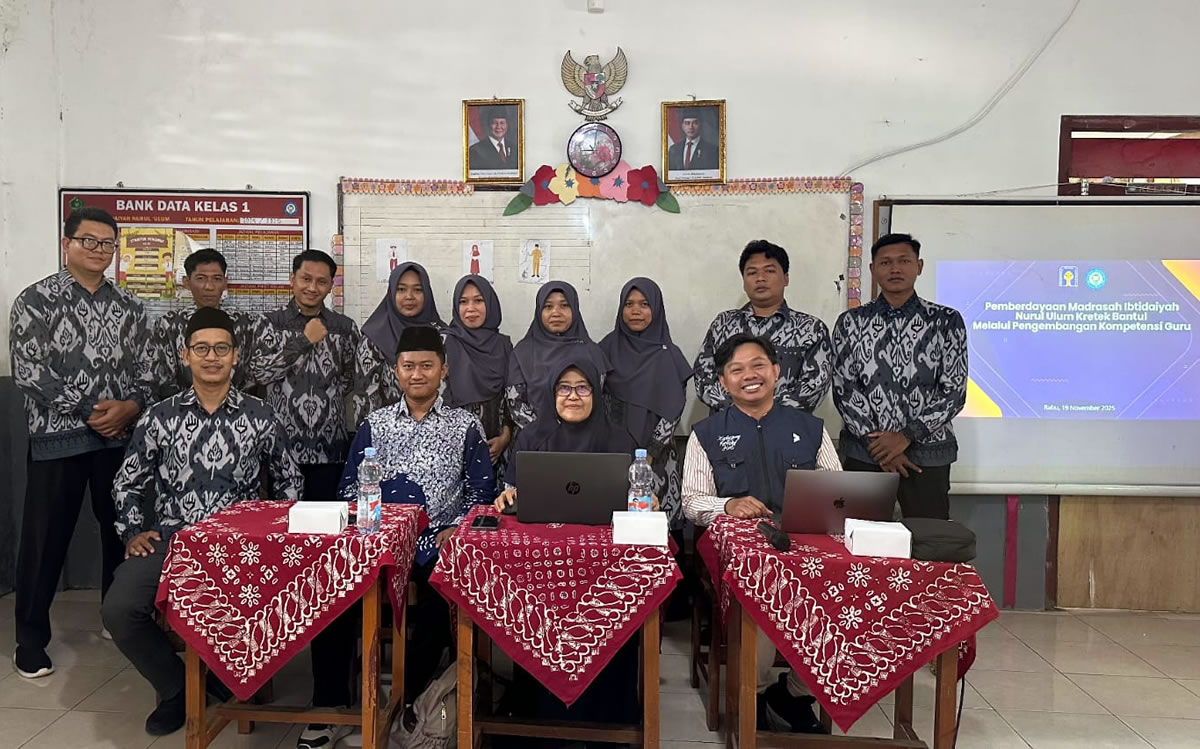 Workshop Peningkatan Kompetensi Guru di Era Digital oleh Tim Pengabdian UII